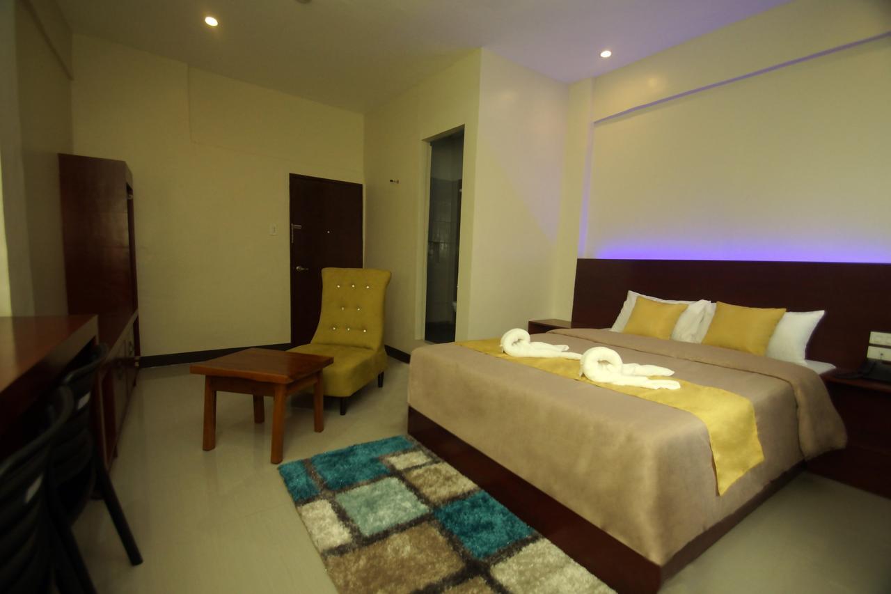 Hacasi Hotel Anibong Exterior foto